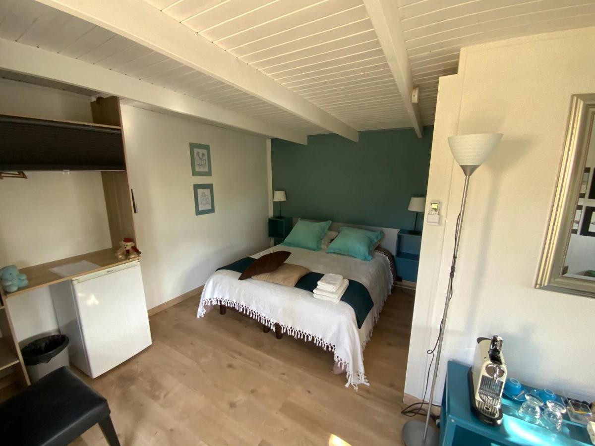 Inn 4 Bears Nîmes Eksteriør billede