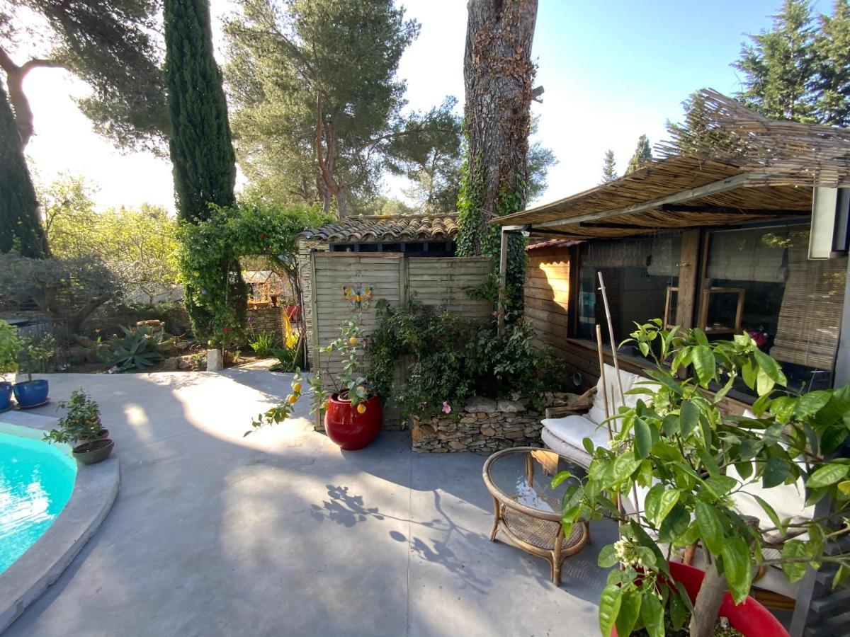 Inn 4 Bears Nîmes Eksteriør billede