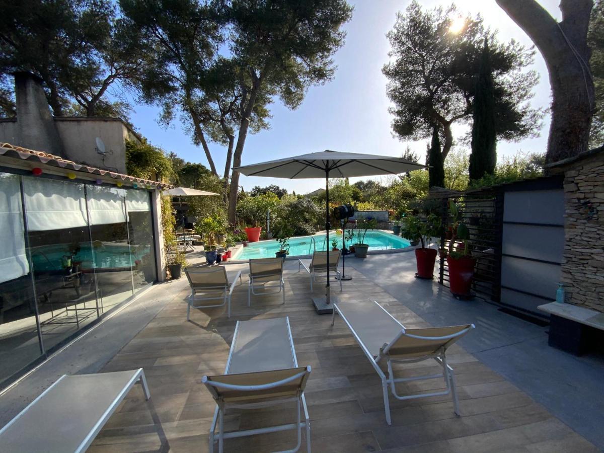 Inn 4 Bears Nîmes Eksteriør billede