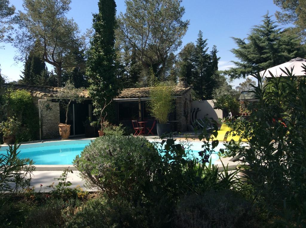 Inn 4 Bears Nîmes Eksteriør billede