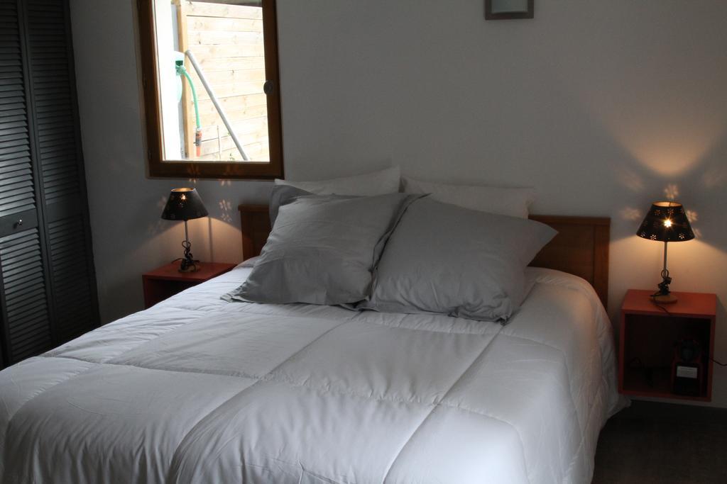 Inn 4 Bears Nîmes Eksteriør billede